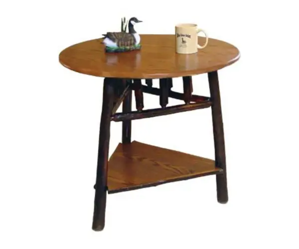22" Round End Table With Shelf